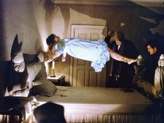 麦士冯西度曾于70年代经典恐怖片《驱魔人》中，饰演驱魔神父。