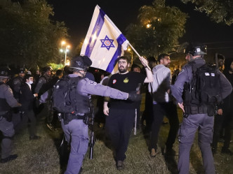 极右犹太组织 Lahava 发起示威。AP
