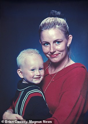 Carol Mayer和兒子Zac