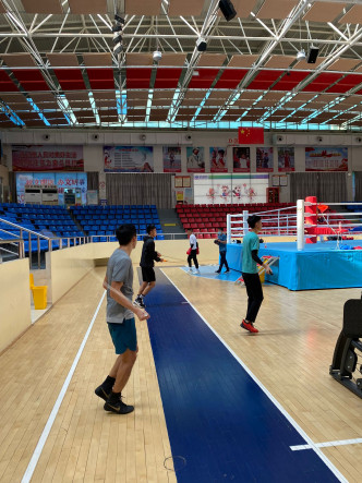 曹星如在场馆内跳绳练习。 香港拳击总会图片