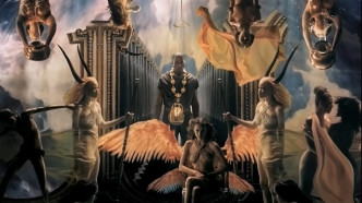Irina曾為Kanye的歌曲《Power》MV擔任天使一角。