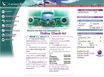 国泰2001年率先推出网上预办登机服务。国泰航空网页相片