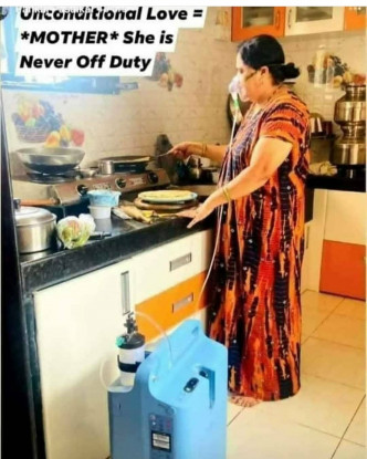 網傳一張婦女戴氧氣罩煮飯的圖片，網民斥當女性為奴隸。網圖