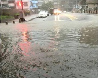 大豪雨导致全台共236处水浸。网图