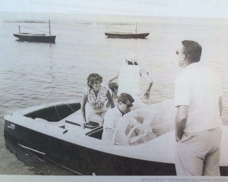 約翰.甘迺迪駕駛過的一艘紅木快艇。AP