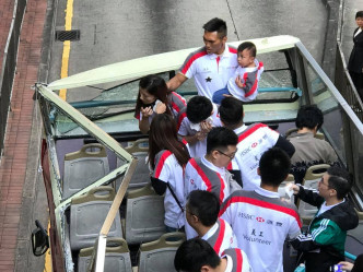 車上7人受傷。香港突發事故報料區圖片
