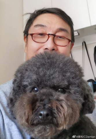 松哥與愛犬。