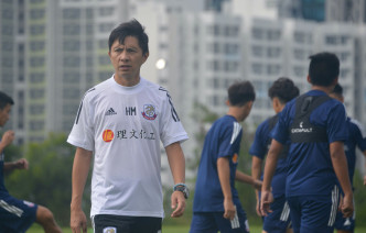 理文教练陈晓明是教练协会成员之一。 资料图片