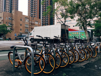 另一間共享單車oBike，主要在東涌、元朗、馬鞍山及屯門推出。oBike網上圖片