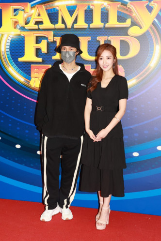 胡鸿钧和何依婷为剧集宣传，现身《思家大战》节目。