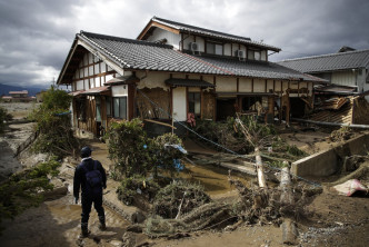 日本最近遭受颱風吹襲。AP圖片