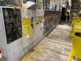 反修例港律師台灣經營餐廳遭人潑雞糞。網上圖片