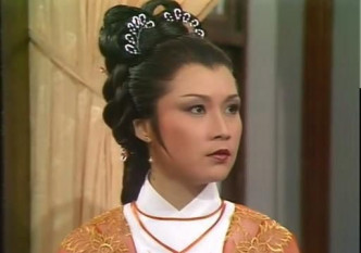 歐陽佩珊曾飾演黃蓉一角。