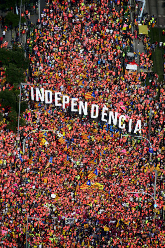 加泰民族紀念日，數百萬民眾在巴塞羅那市中心集會，再次展現爭取加泰地區脫離西班牙獨立的決心。AP