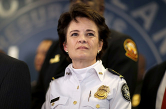 亚特兰大女警察局长希尔兹宣布辞职。AP