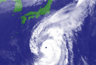 今年西太平洋最強颱風「海貝思」逐步迫近日本。日本氣象廳