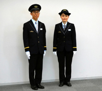 JR东日本公司将从2020年5月起使用的全新制服。网图