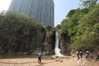 瀑布灣公園。