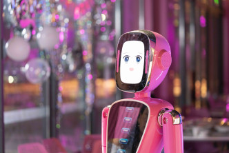 机器人获颁发中国首张系统集成餐饮机器人CR（China Robot Certification）证书