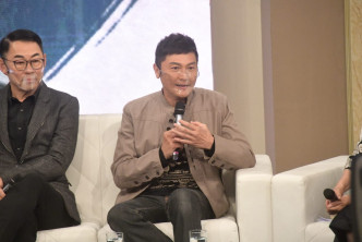 关礼杰昨晚现身TVB直播的《无可比拟的演艺泰斗 永远怀念吴孟达  》悼念特辑。