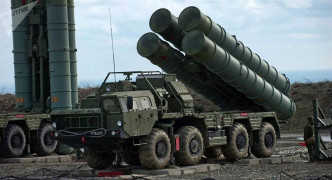 俄罗斯「S-400」防空导弹系统。网图