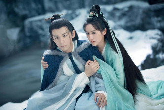 新歌《浮尘纪》成为电视剧《琉璃》的香港宣传曲。