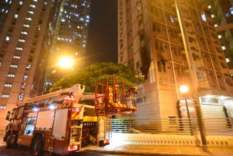 寶田邨發生火警，消防將火救熄。