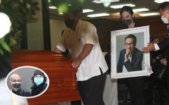 上月因肝癌离世的吴孟达，今日在红磡世界殡仪馆举行告别仪式。