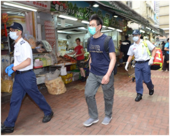 多名警員到場調查。歐陽偉光攝