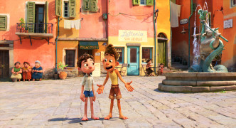 動畫中的意大利里維埃拉小鎮風光如畫。