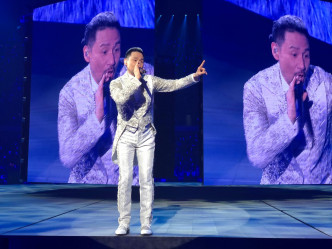 学友成为举行最多场次演唱会的华人歌手。