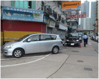 客貨van及七人車遭殃 。蔡楚輝攝