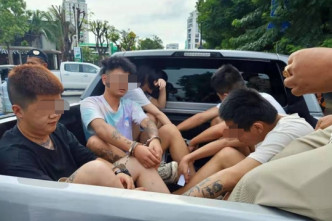 5名中国人柬埔寨被捕，2人在逃。网图
