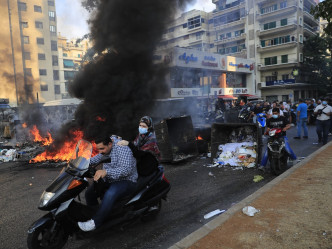 黎巴嫩本来已长期陷入经济困局，至今已经有9个月没有一个有效的政府运作，前景更加不明朗。AP图片