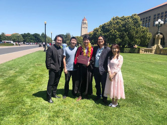 陳美齡三個兒子都畢業於世界名牌學府史丹福大學。