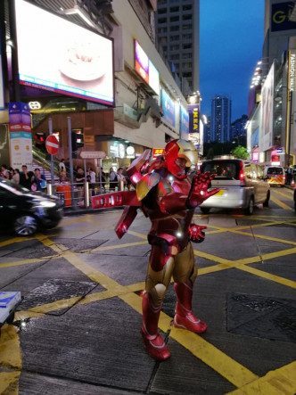 有網民稱見到男子扮成Ironman。網民‎Benny Wong‎ 圖片