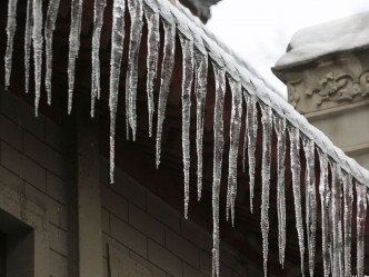 冰掛在落雪地區非常常見。網圖