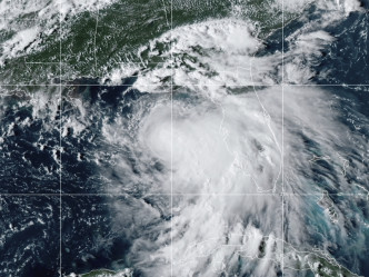 薩莉預測將增強成為二級颶風。美國國家海洋及大氣管理局圖片