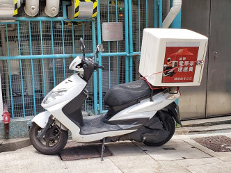警方尋回約兩星期前有人於紅磡區報失的外賣電單車。