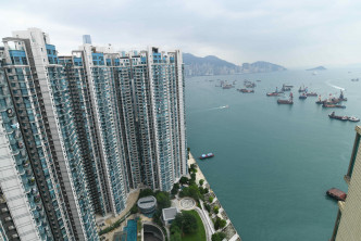 单位外望浪澄湾对出海景，视野可达西环海。