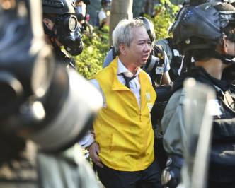陳振哲當日被警方拘捕。
