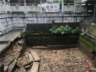 四川地震後一度乾涸千年古蹟「葡萄井」。網上圖片
