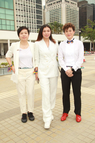 趙式芝及王曼喜出席《同慶同婚》行動活動，為慶祝台灣同志婚姻合法化。