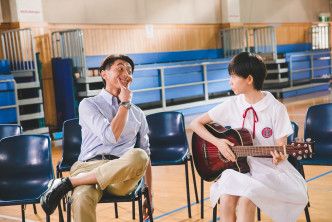 《熱唱吧》Endy演非常音樂老師「張智仁」，跟陳慧敏飾演的學生擦出不少火花。