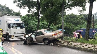 大埔汀角路4車相撞。網民‎Karine Kwok‎ 照片