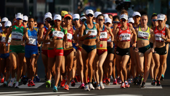 奧運女子20公里競走賽，一眾選手聚精會神。  Reuters