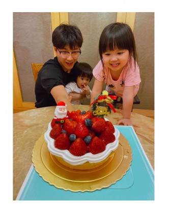 兩個孩子跟爸爸在台灣生活。