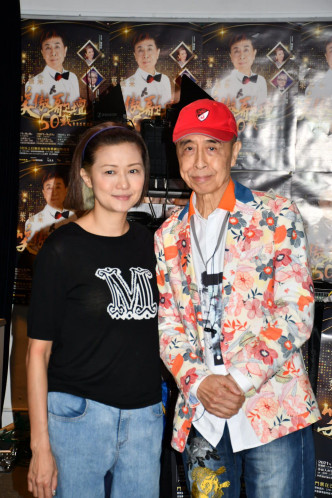 罗敏庄大赞叶振棠这次在香港不同区域开演唱会，方便不少长者。