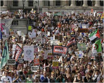 伦敦亦有团体发起游行抗议法西斯主义。 AP