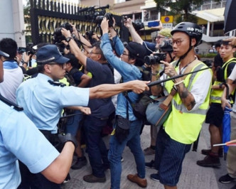 記協質疑監警會對警方的監察形同虛設。資料圖片